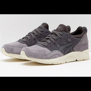 EUC ASICS TIGER GEL-LYTE V